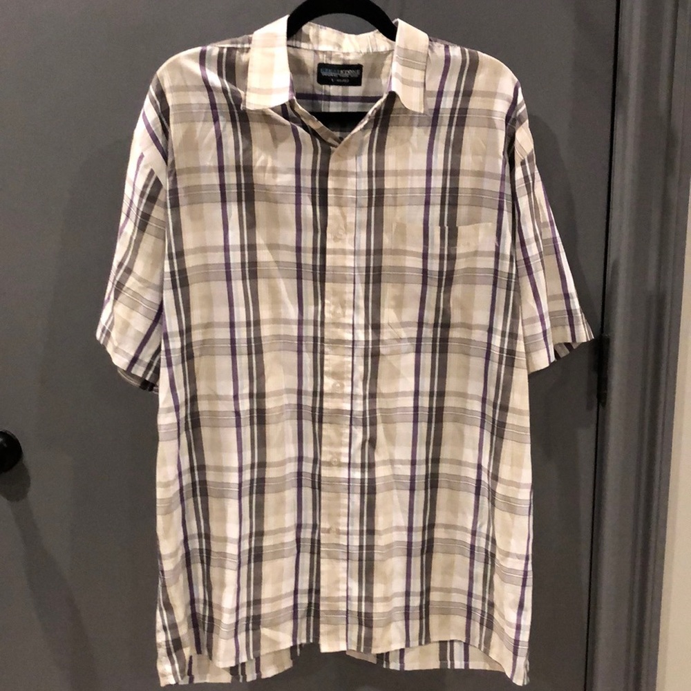 Men’s large short sleeve dress shirt